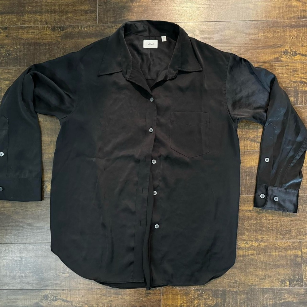 Wilfred Satin Style Black Button Up / XXS